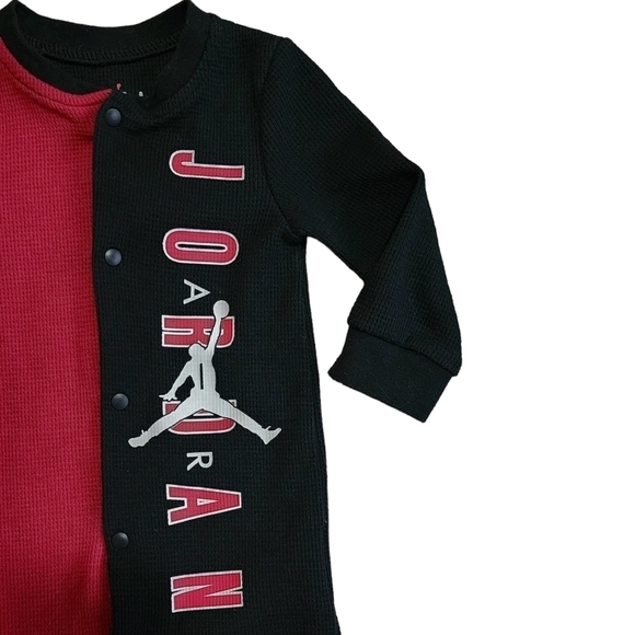 3/$15 Jordan Air Jordan Thermal Sleeper - 6-9 mos. - Picture 2 of 6